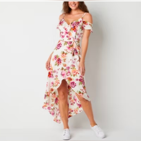 By&By Dresses & Skirts - By&BY Floral Dress. XL. NWT